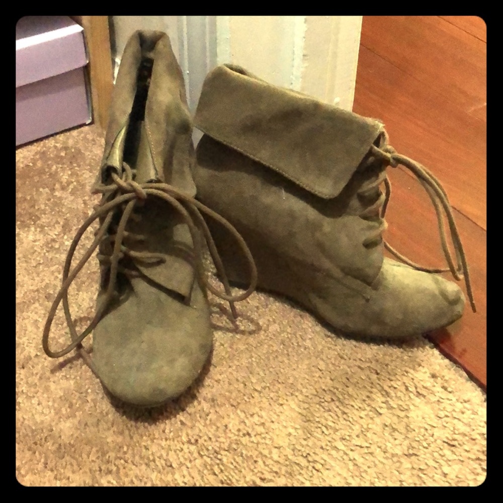 Nine West booties
